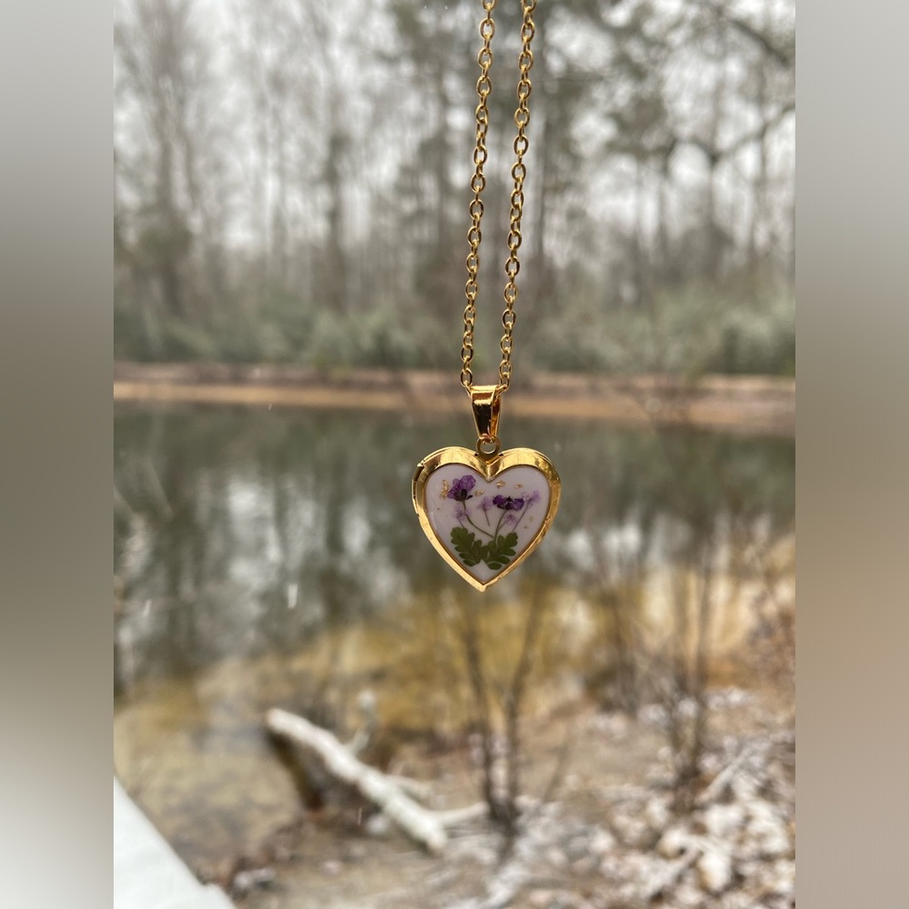 Pressed Flower Locket - Picture 6 of 11